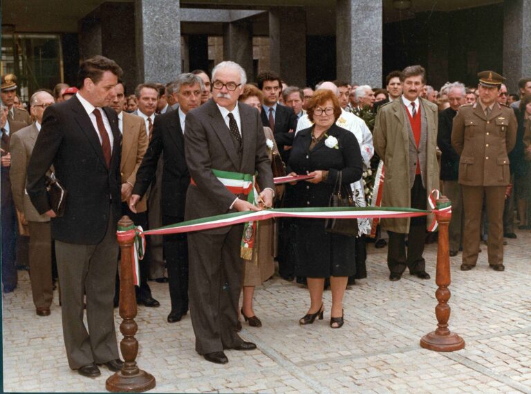 Busto Arsizio-Giornata del Mutilato del lavoro-Associazione Mutilati e invalidi-maggio 1985-021