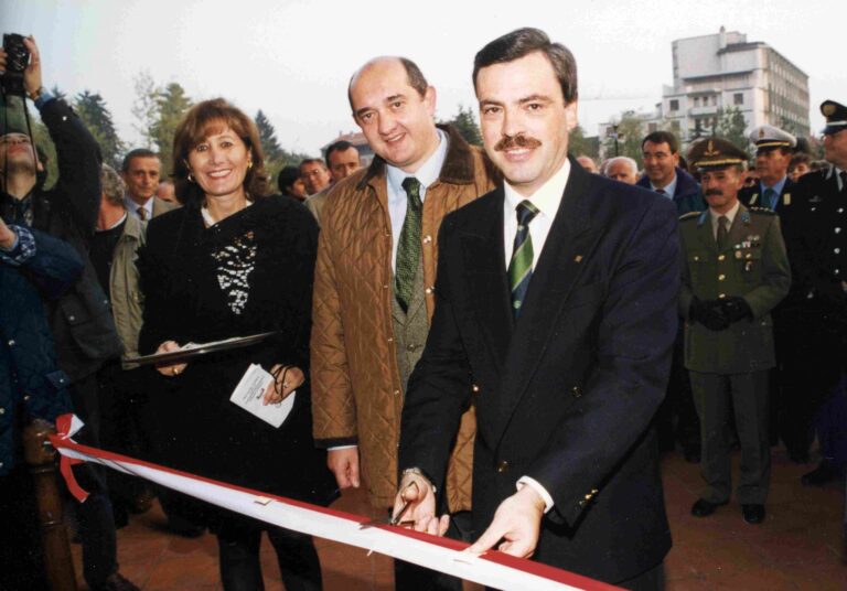 Busto Arsizio-inaugurazione Museo del Tessile-ottobre 1997- 003